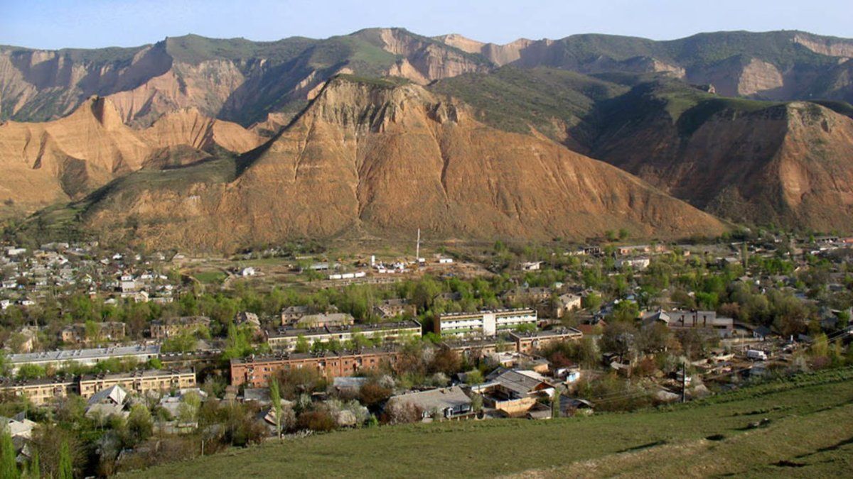 Өкмөт Майлуу-Суу чакан ГЭСин куруу долбоорун талкуулады – долбоордун баасы 35 млн доллардан ашуун