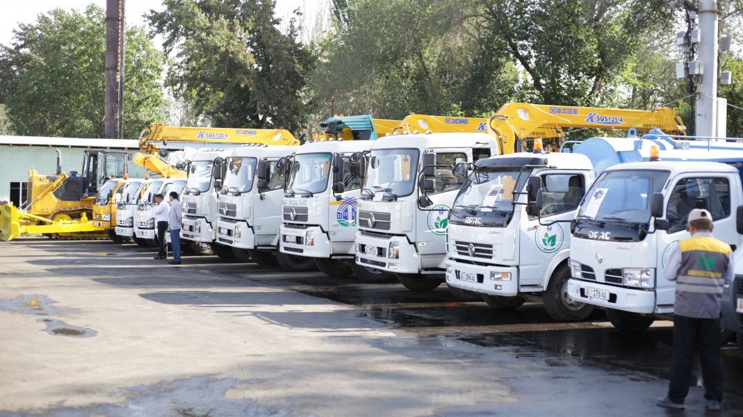 Бишкектин муниципалдык ишканалары үчүн 76 атайын техника жана жабдууларды сатып алынды