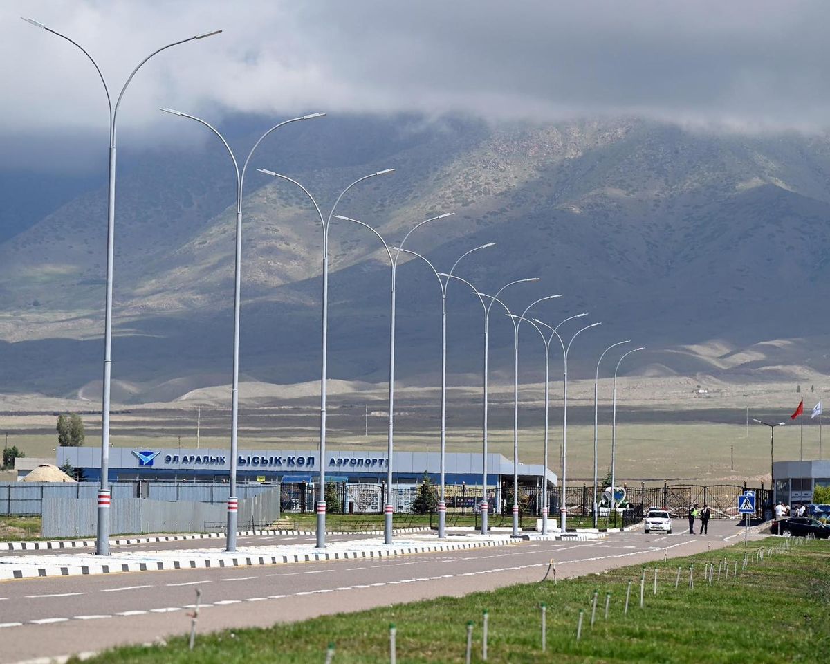 «Ысык-Көл» эл аралык аэропортунун жаңы аэробекетинин имаратынын курулушу башталды