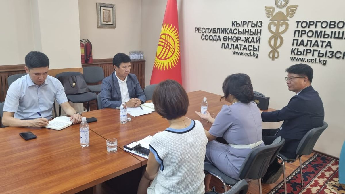 Кыргызстан кореялык Sky Industrial Group менен лифт куруу тармагын өнүктүрүүнү ниеттенүүдө