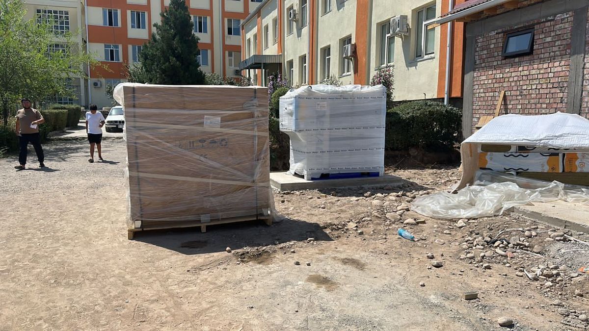 Эне жана баланы коргоо улуттук борборунда жаңы МРТ аппаратын орнотуу иштери башталды