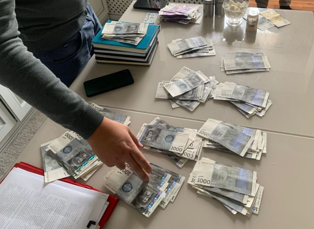 Коррупцияга шектелген “Түндүк электрдин” мурдагы жетекчилери кармалды