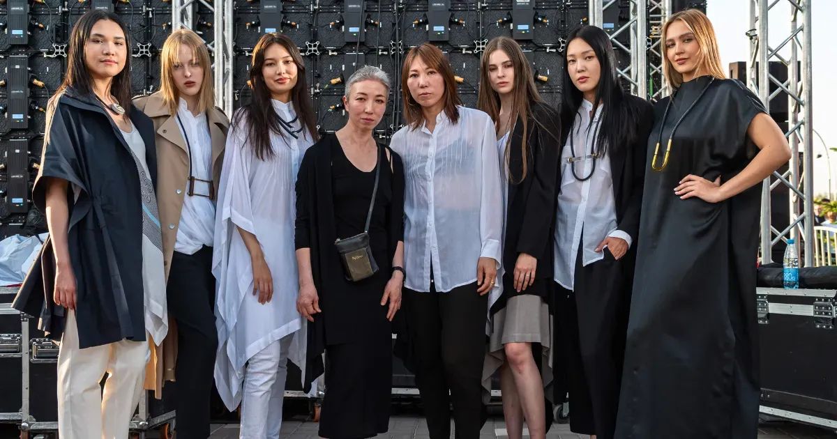 Грецияга көчүп барышып жеке кийим брендин жаратууга жетишишкен кыргызстандык үч эже-сиңдинин баяны