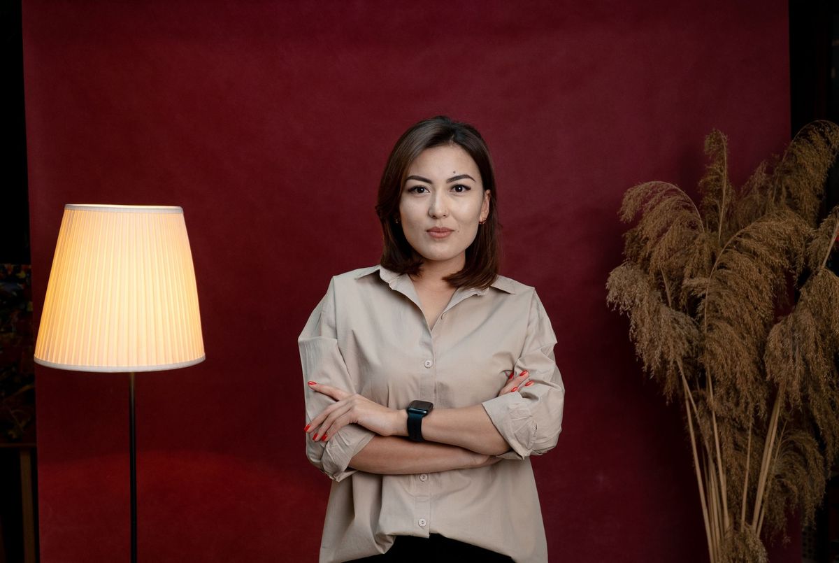 Үйүн жыйнатууга чакырган кардар жөн эле кофе ичип отурганы жетиштүү — "Аманат клининг" компаниясынын негиздөөчүсү менен маек