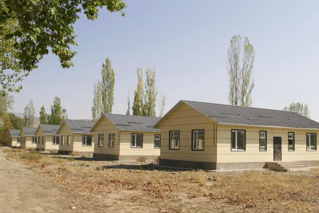 Жалал-Абадда 11 кызматтык үй курулду