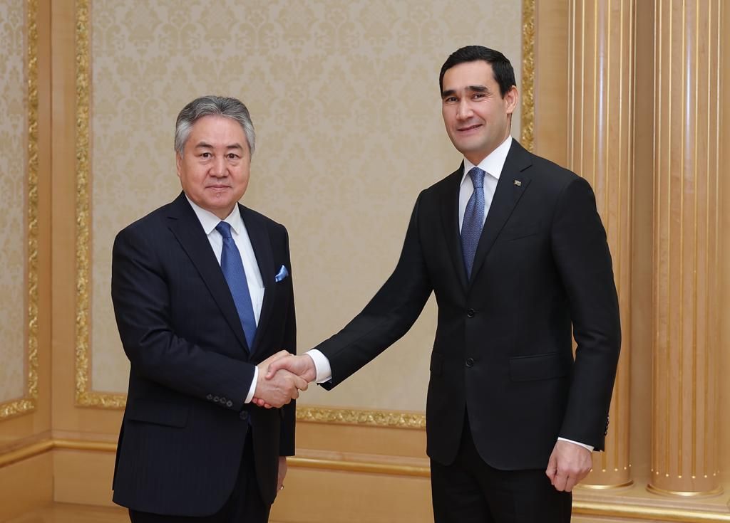 Жээнбек Кулубаев Түркмөнстандын президенти менен жолугушту