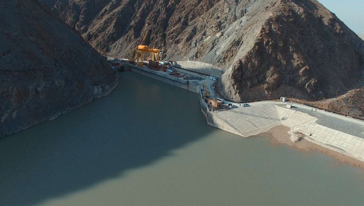 Жогорку Кеңештин комитетинде Камбар-Ата-1 ГЭСинин ТЭНин актуалдаштыруу долбоору каралды