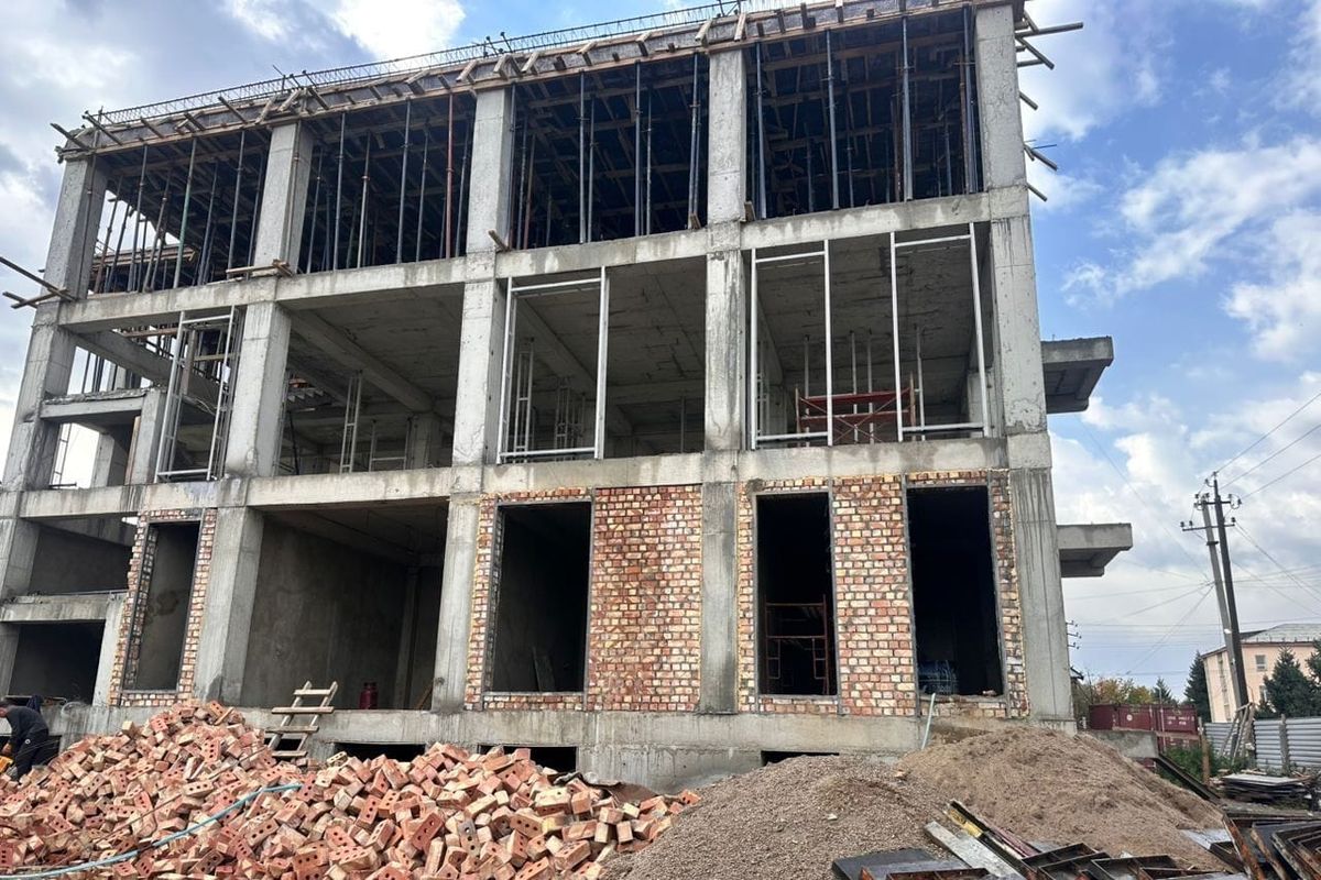 Караколдо 70 млн сомго Юстиция министрлигинин жаңы имараты курулууда