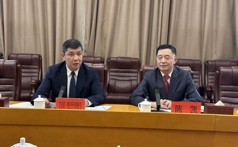 Бишкек менен Чжучжоунун мэрлери тажрыйба алмашышты