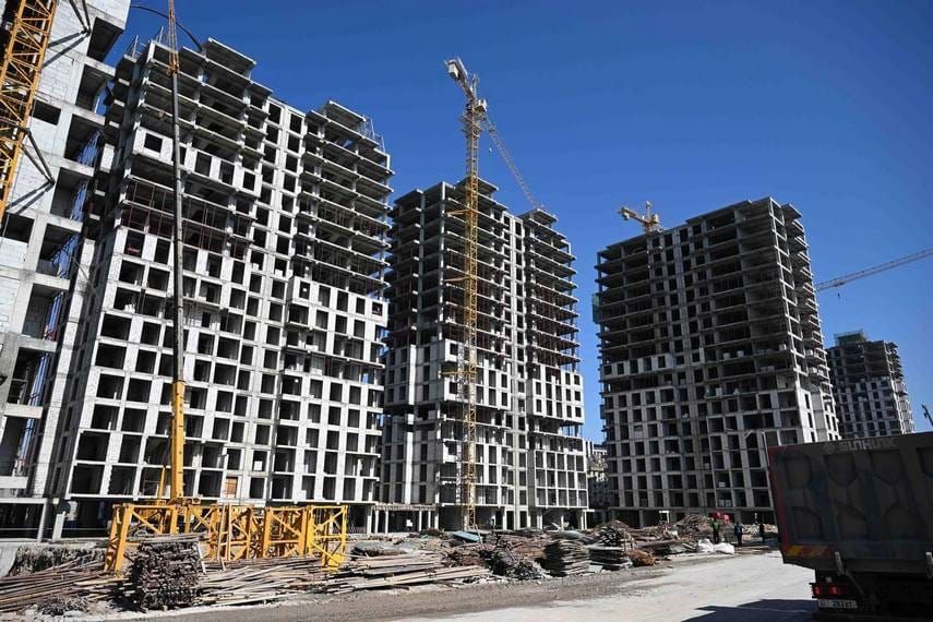 Курулуп жаткан көп кабаттуу үйлөрдүн мыйзамдуу экенин кантип билсе болот?