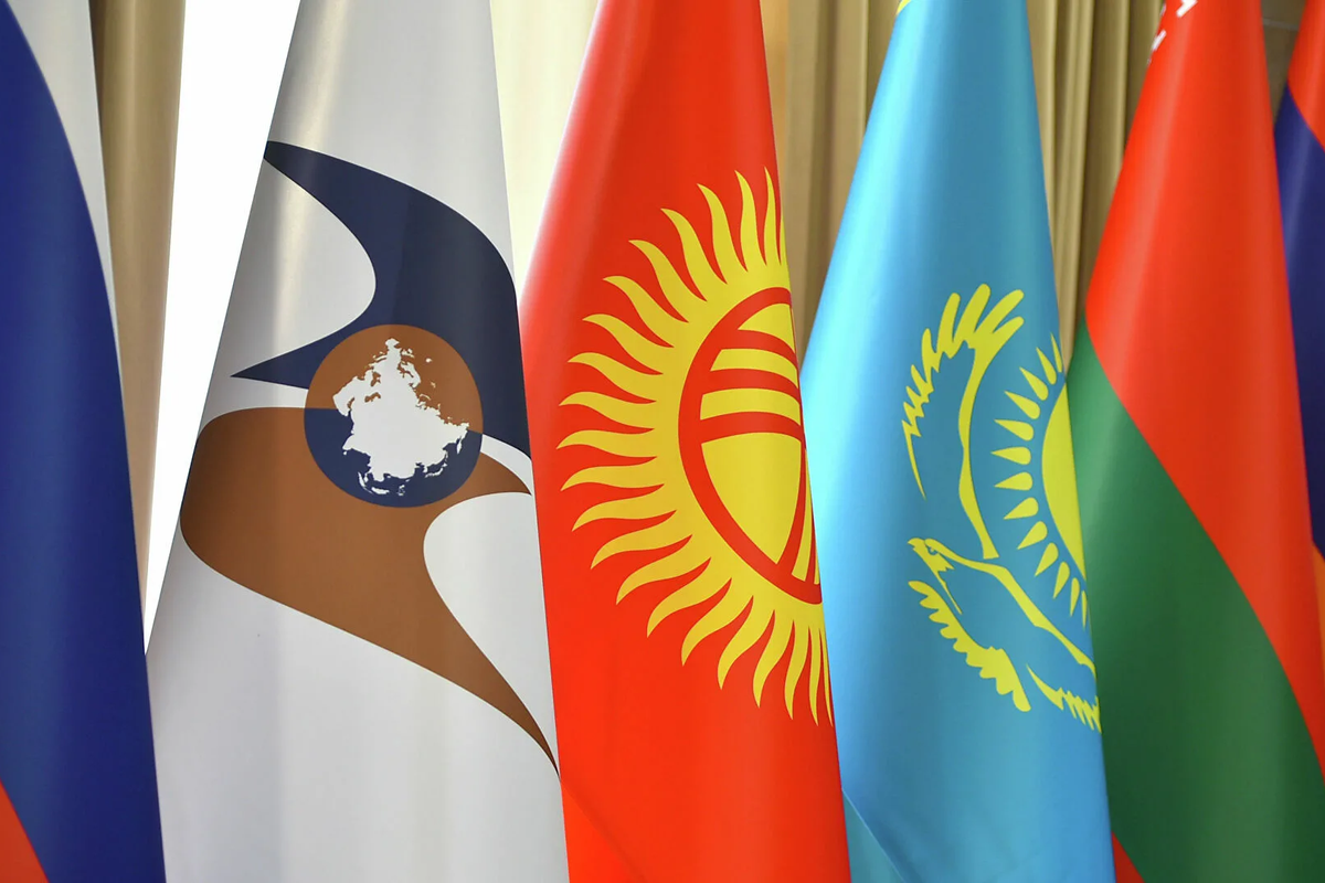 ЕАЭБ менен Кытай ортосундагы 9 айдагы товар жүгүртүүлөрү 228, 38 млрд доллар болду