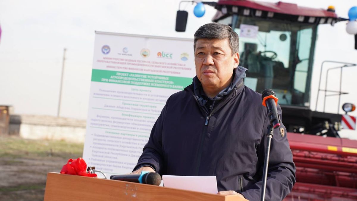 Б.Төрөбаев: Айыл чарба кызматкерлери жоопкерчиликти күчөтүүгө тийиш