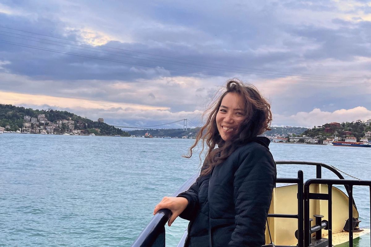 “Жүндөн үй жылуулоочу материал, жер семирткич чыгарабыз” - Бегимжан Молдобаева менен кызыктуу маек