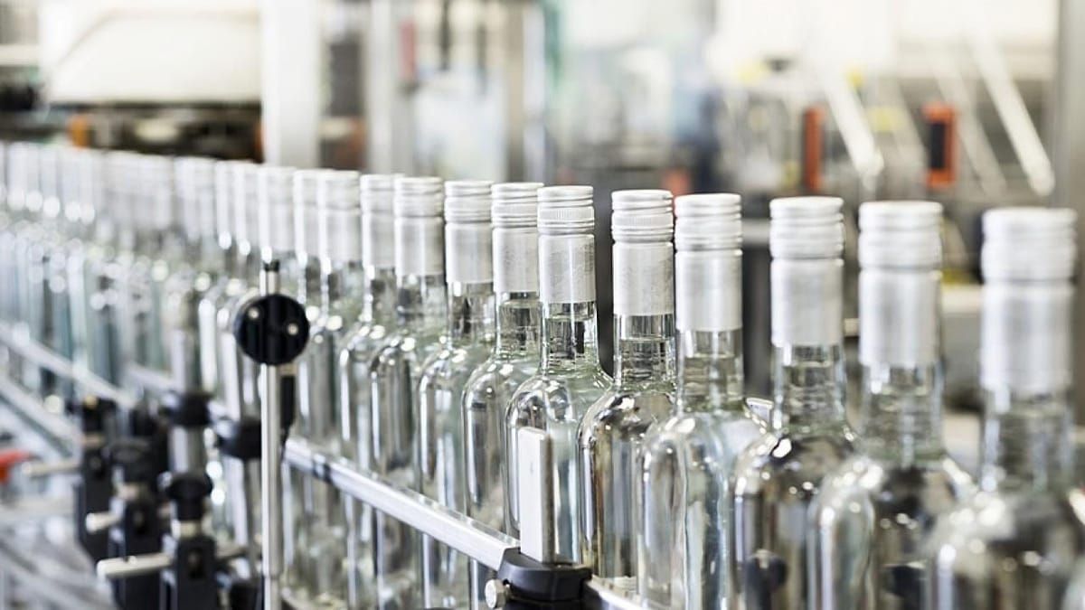 Алкоголь жана тамеки товарларын ташууда жаңы пломба системасы киргизилет