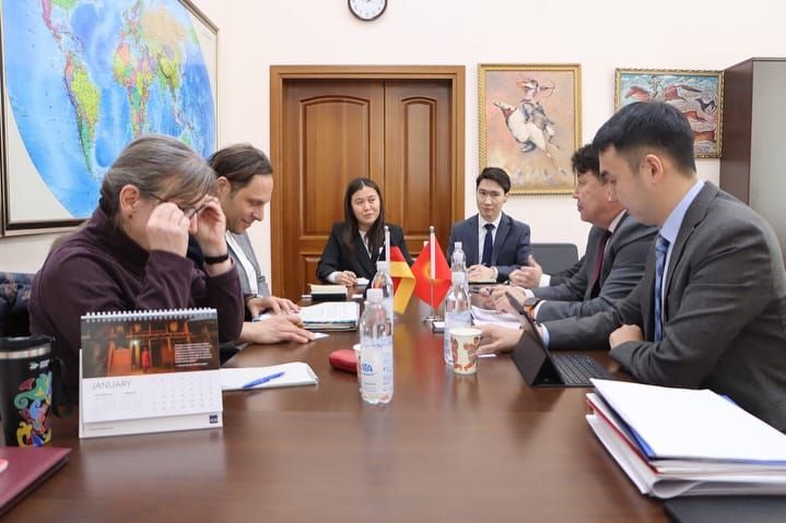 Кыргызстан менен Германия соода жана инвестиция багытында кызматташууну күчөтөт