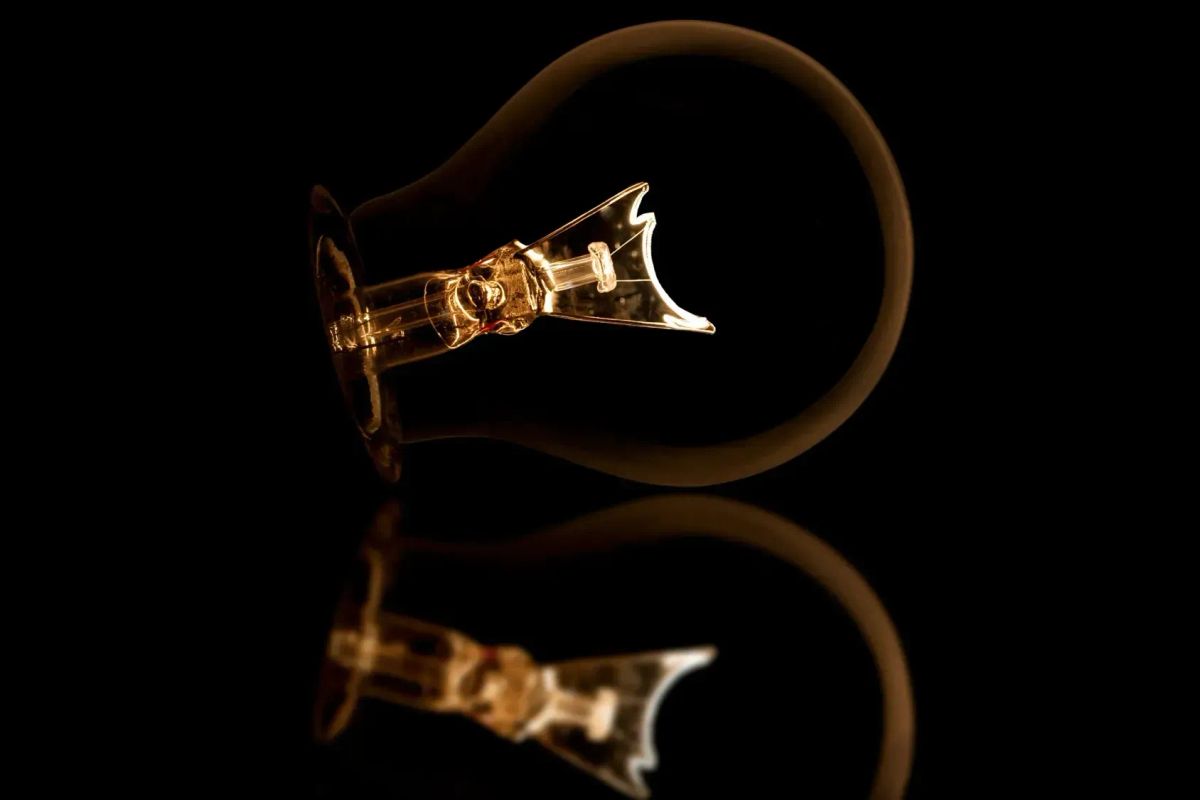 Берлинде он миңдеген үйлөр электр жарыгысыз калды