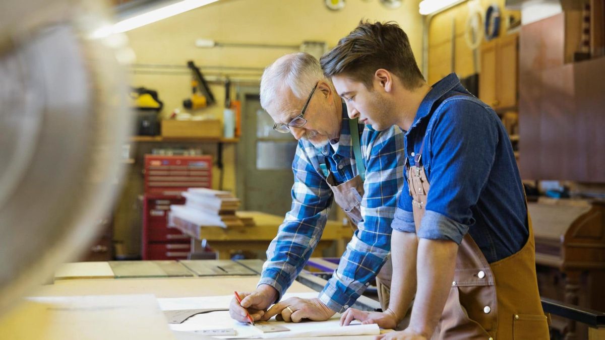 Жаш адистерге жаңы мүмкүнчүлүк: стажировка жана айына 8 600 сом