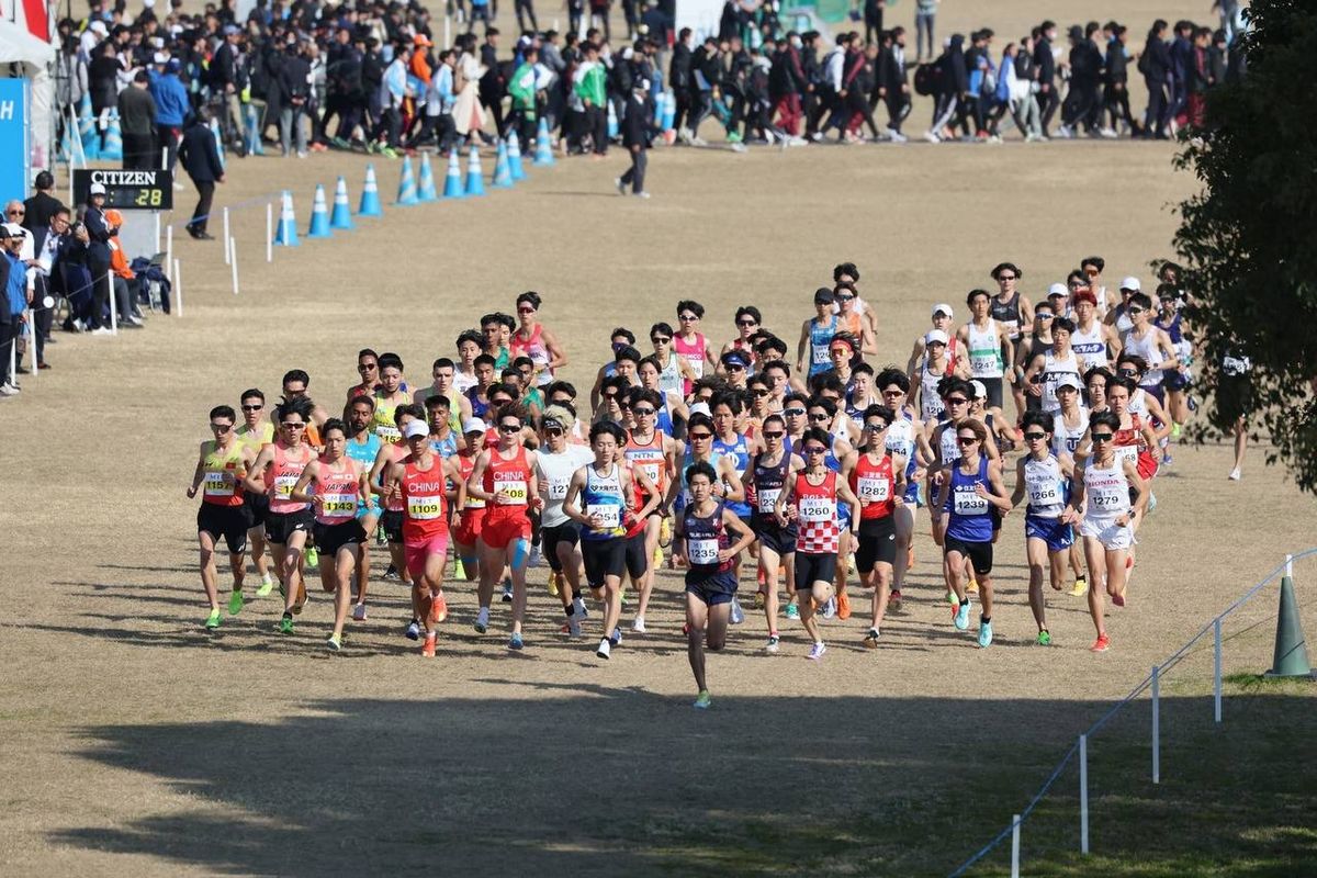 Кыргызстандык жөө күлүктөр Азия чемпионатында экинчи орунду алышты
