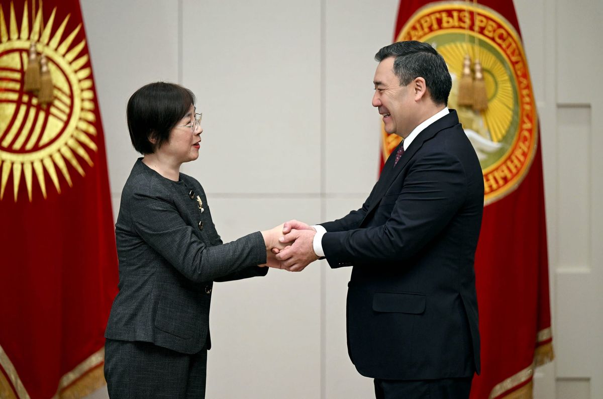 Садыр Жапаров Азия инфратүзүмдүк инвестициялар банкынын президентин кабыл алды