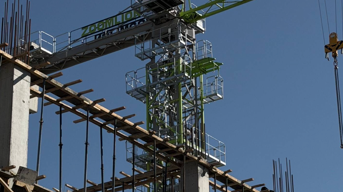 Бишкекте курулуш талаптарын бузган объектилерге эскертүү берилди