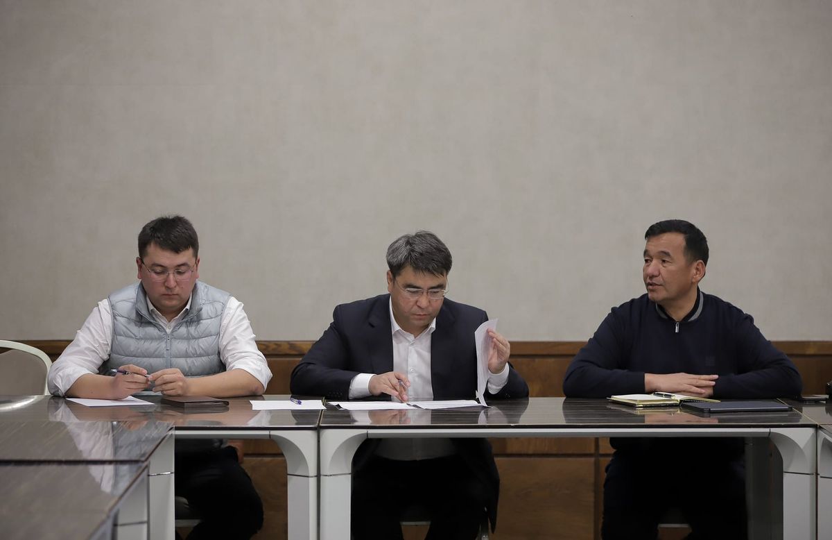 Ош шаарынын мэри ишкерлер менен инвестиция тартуу маселесин талкуулады