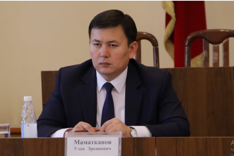 Министрлер Кабинетинин Төрагасынын орун басарынын милдетин аткаруучу болуп Улан Маматканов дайындалды