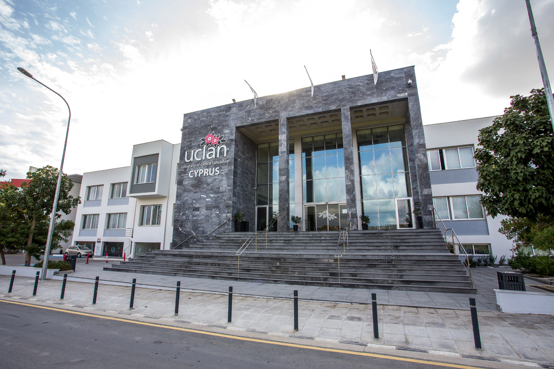 Кипр ЖОЖдорунда окуу үчүн кыргызстандыктарга 21 стипендия бөлүндү