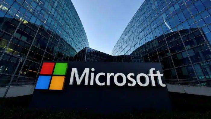 Microsoft Япониянын жасалма интеллект , булут кызматтарына 10 млрд доллар бөлөт