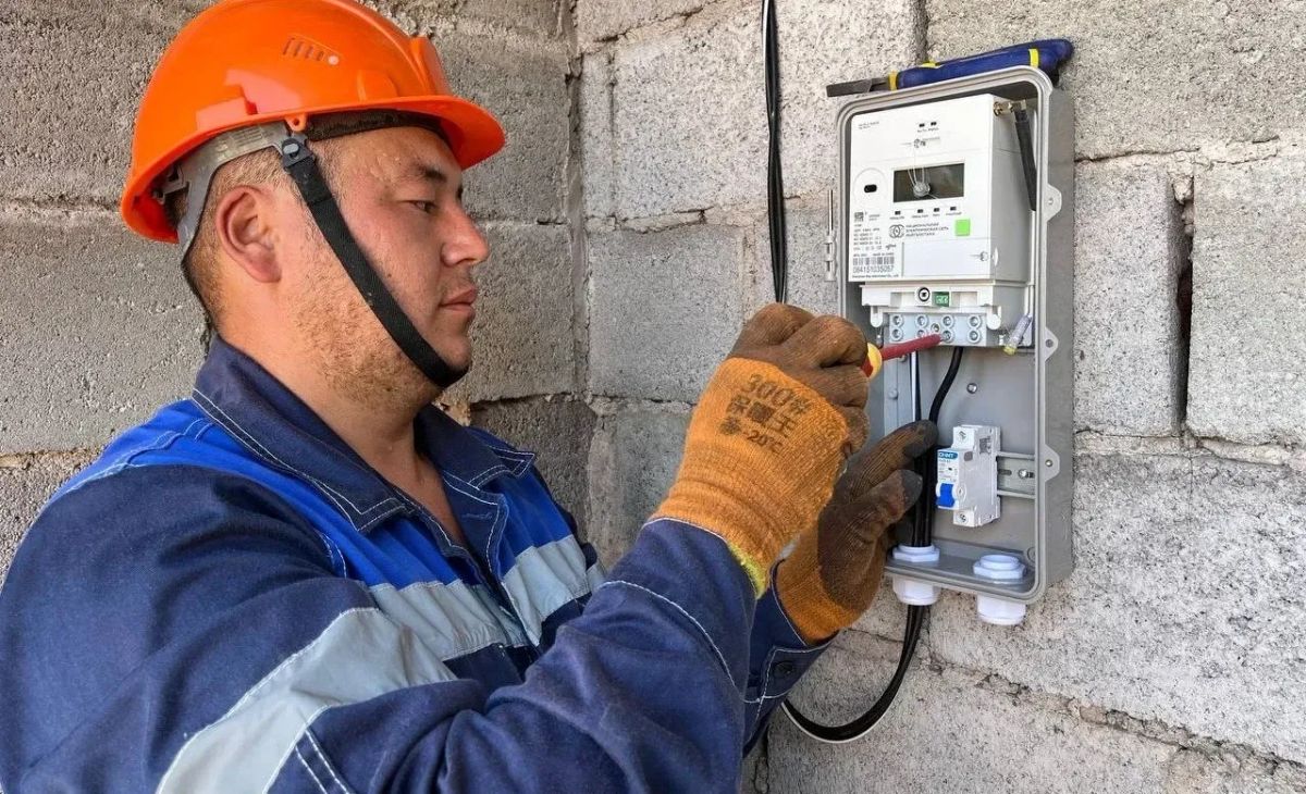 "Акылдуу" эсептегичтер 416 инспекторду алмаштырып, 291 млн сомду үнөмдөдү