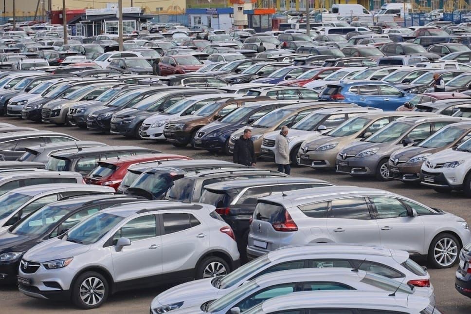 Кыргызстанга быйыл 2 айда 25 892 автоунаа импорттолгон