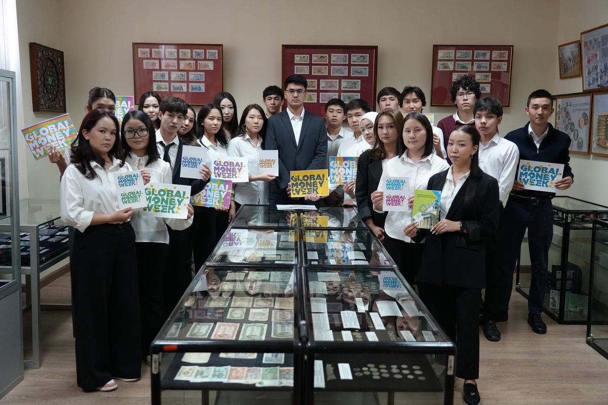 Улуттук банктын нумизматикалык музейинде экскурсиялар өтүп жатат