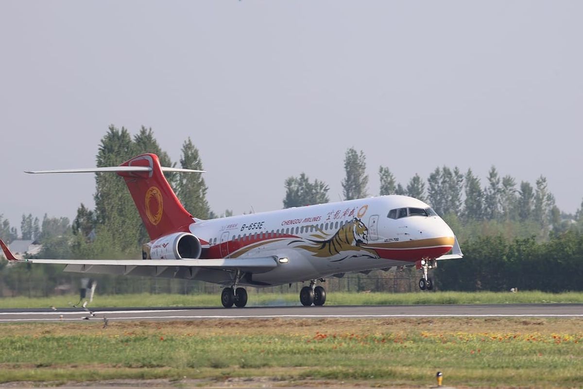 Кашгар – Ош – Кашгар жаңы эл аралык авиамаршруту ачылды