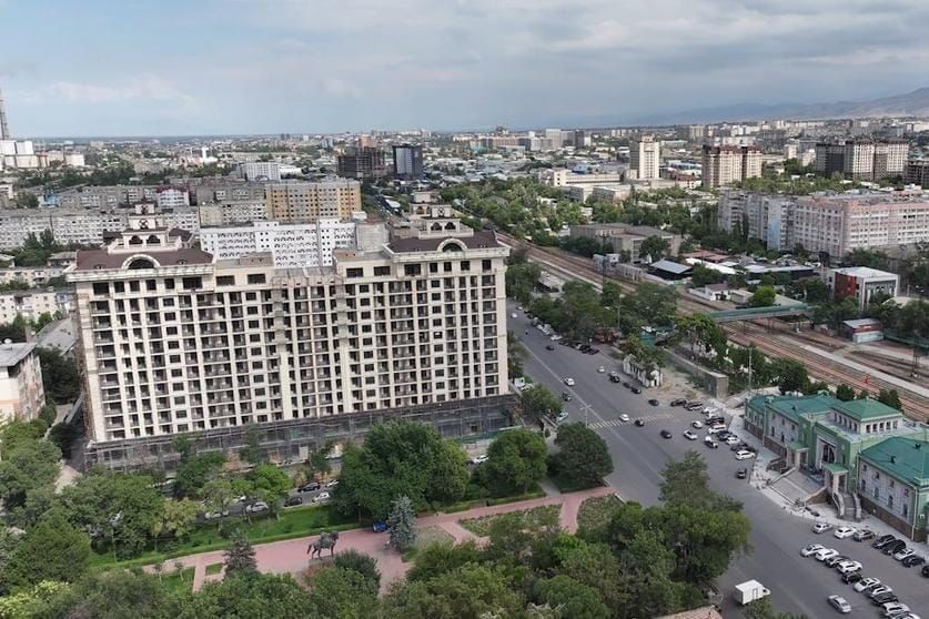 Жогорку Кеңеш шаар куруу, архитектура жана курулуш ишмердигинин негиздери тууралуу мыйзам долбоорун четке какты