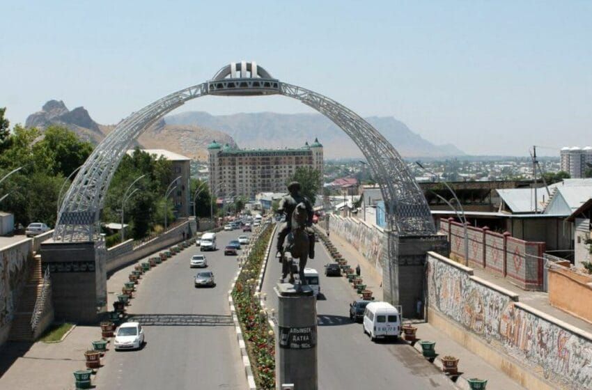 Ош шаарындагы бир катар акча алмашуу бюролорунун лицензиясы убактылуу токтотулду