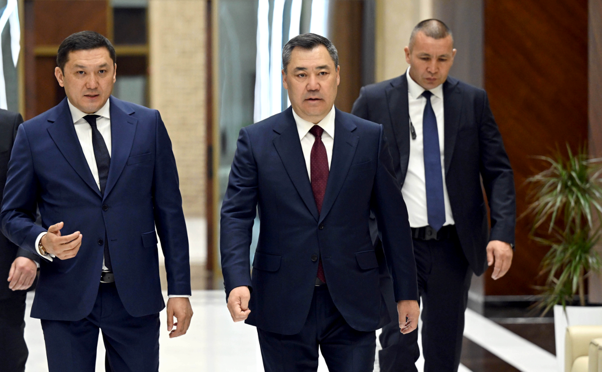 Садыр Жапаров ШКУ өлкөлөрүнүн коопсуздук кеңештеринин катчылары менен жолугушту