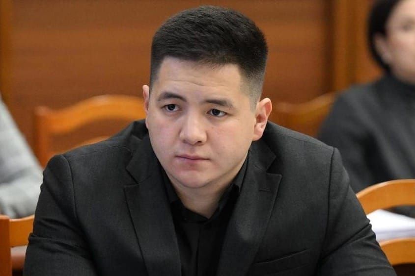 Темирлан Айтиевдин депутаттык ыйгарым укуктары токтотулду