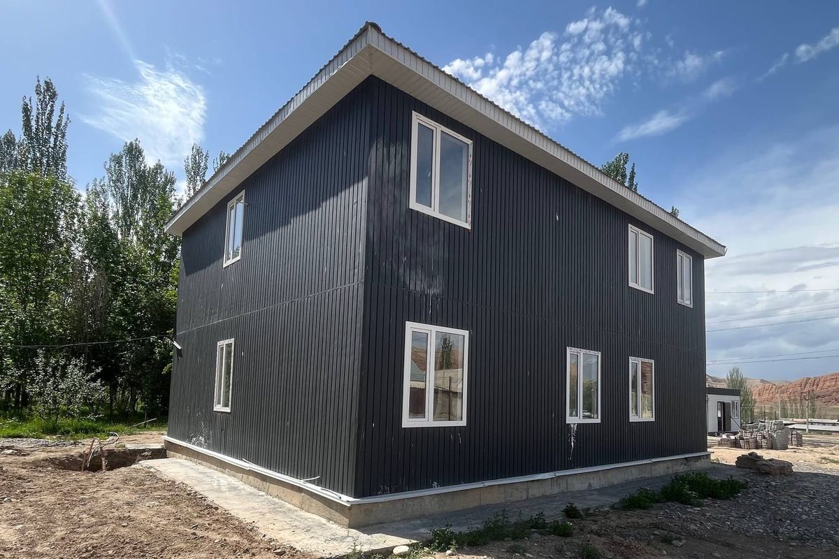 Нарында мыйзамсыз курулуп жаткан имарат аныкталып, айып пул салынды