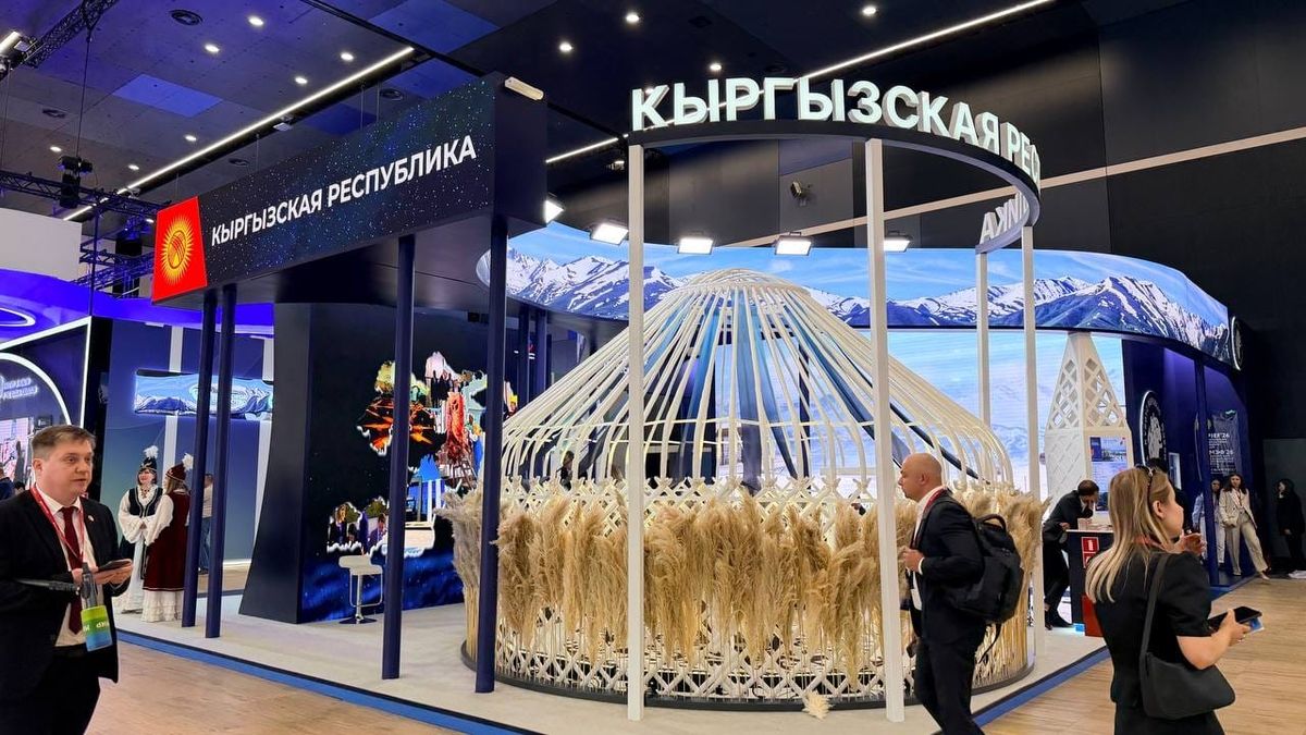 Кыргызстан эл аралык форумда Улуттук стендин сунуштады