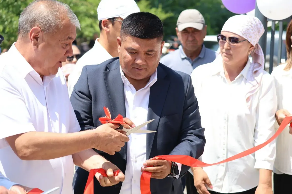 Өзгөндө суткасына 5 тонна күрүч таңгактай турган логистикалык борбор ачылды
