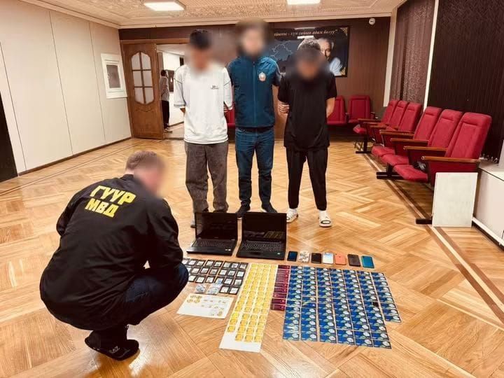 Алдамчылык жолу менен 7,8 млн сомго ээлик кылган жаран кармалды