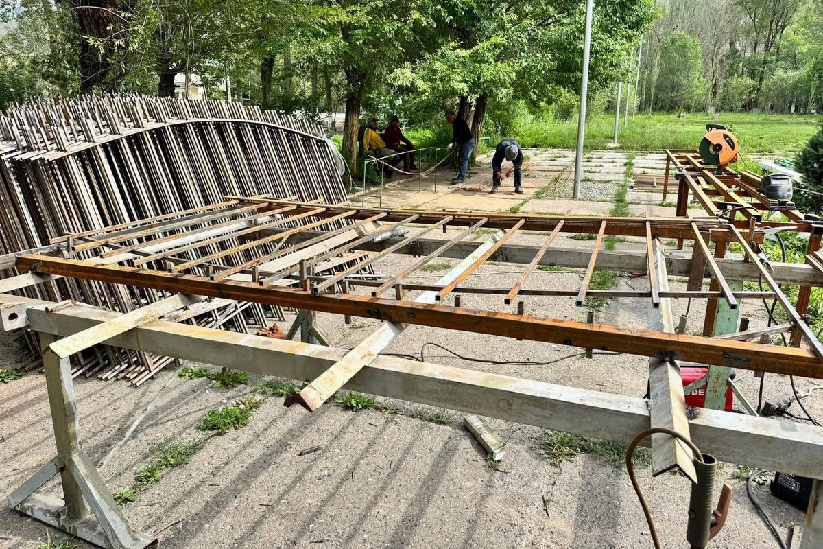 Нарындагы “Тянь-Шань” паркы оңдолууда