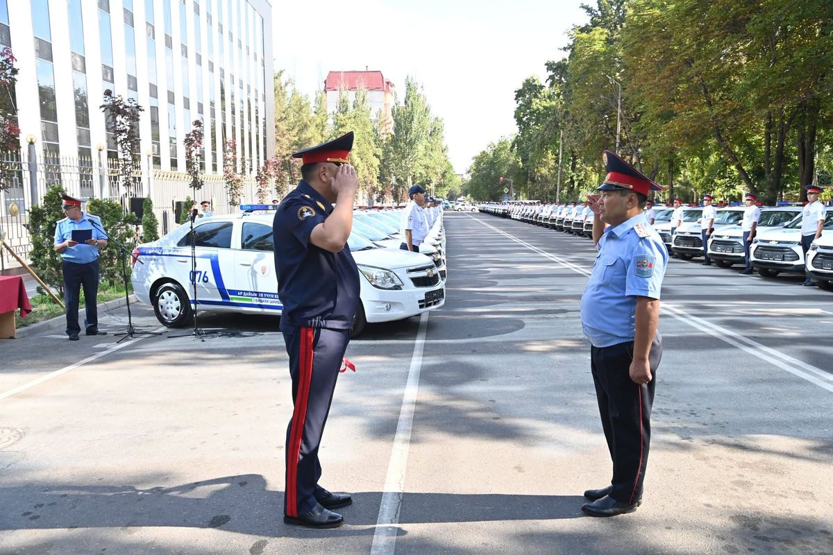 Милиция кызматкерлерине 102 жаңы кызматтык унаа тапшырылды
