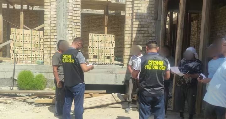 Мыйзам бузган чет өлкөлүктөргө 3 млн сомдон ашык айып пул салынды