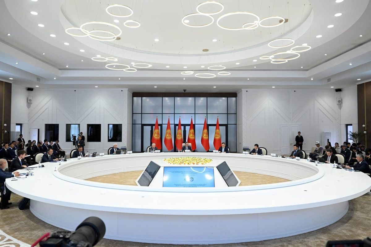Кыргызстанда санарип сомду 2026-жылдын аягына чейин пилоттук тестирлөө пландалууда