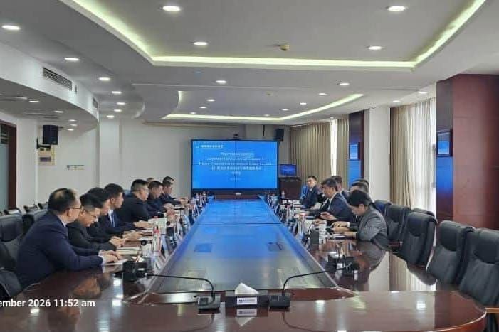 Бишкек Hunan Construction Investment Group менен жол маселесин талкуулады