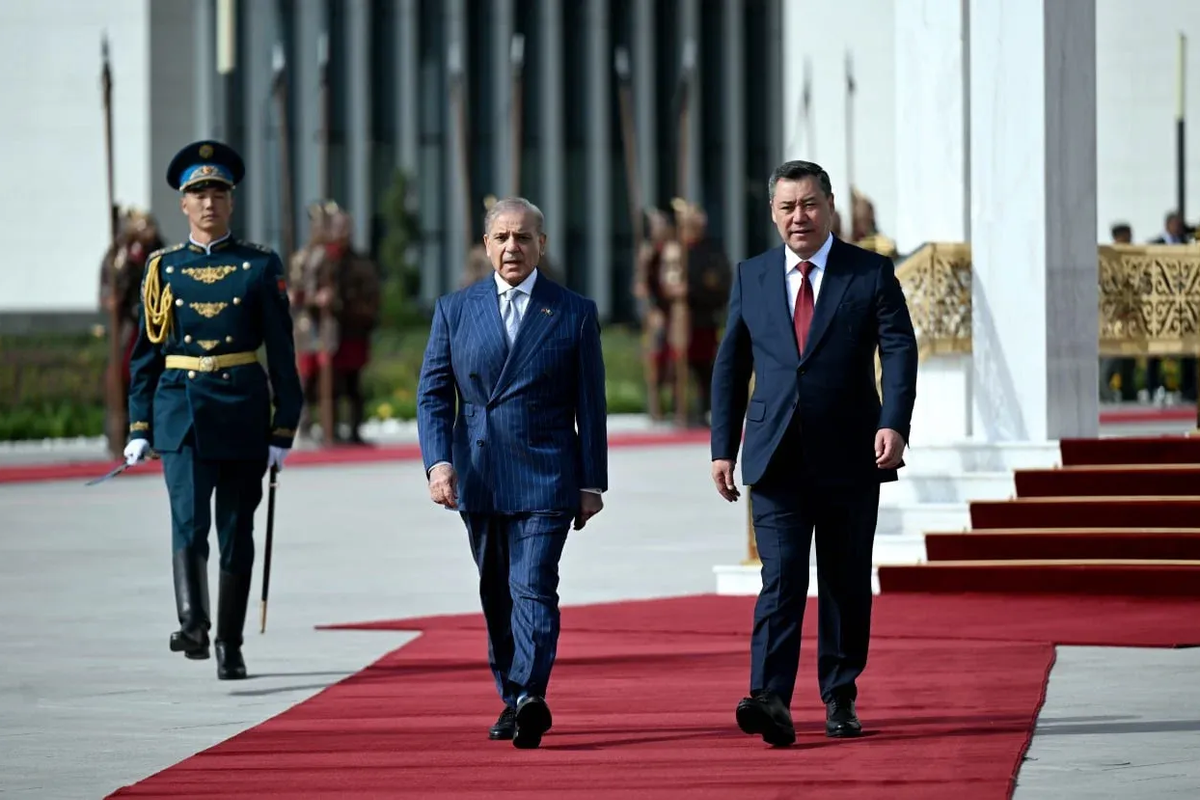 Кыргызстан менен Пакистан сооданын көлөмүн 200 миллион долларга жеткирүүнү көздөшүүдө