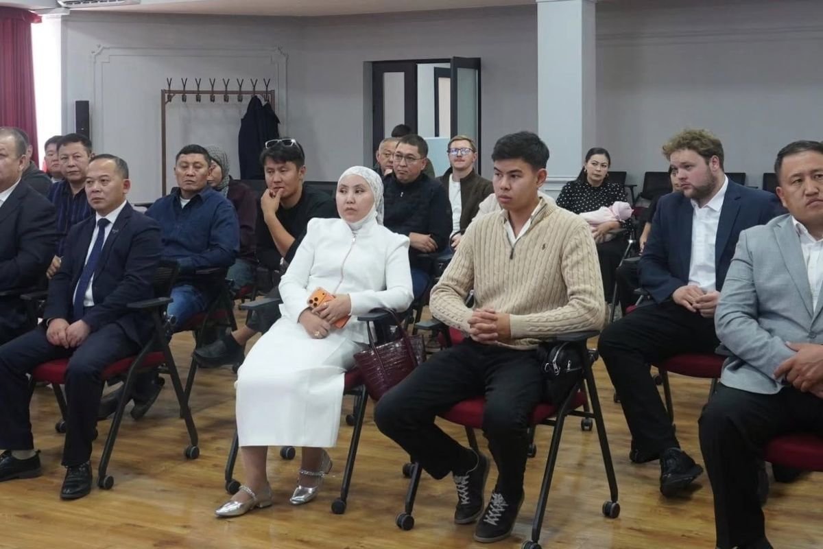 Соода-өнөр жай палатасы чет өлкөлөрдө 5 жаңы өкүлүн бекитти