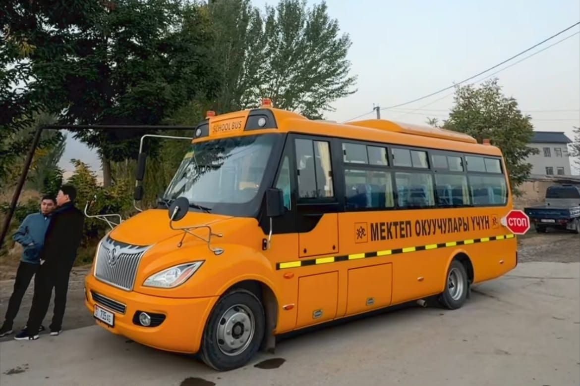 Ошто окуучулар үчүн акысыз автобустар ишке кирди