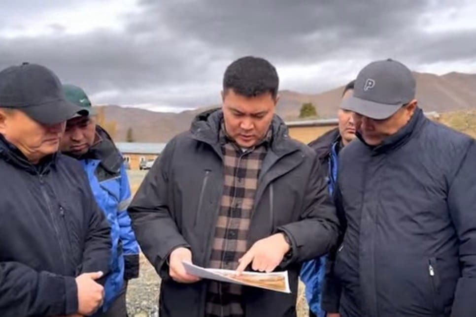 Жаратылыш министри Кутессай-II жана Калесай кендерине барды