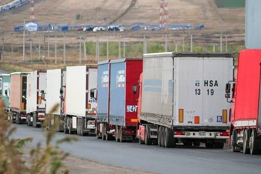 Өлкөдө былтыр автоунаалар менен 62 млн тонна жүк ташылган